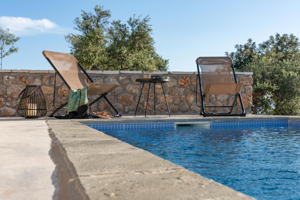 Casatino Villas Kalianeika Extérieur photo